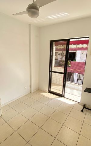 Apartamento à venda com 94m², 3 quartos e 2 vagas Apartamento à venda com 94m², 3 quartos e 2 vagasSuíte