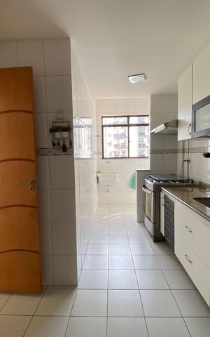 Apartamento à venda com 94m², 3 quartos e 2 vagas Apartamento à venda com 94m², 3 quartos e 2 vagasCozinha