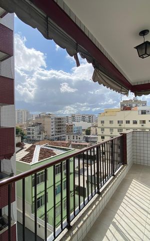 Apartamento à venda com 94m², 3 quartos e 2 vagas Apartamento à venda com 94m², 3 quartos e 2 vagasVaranda
