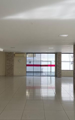Apartamento à venda com 94m², 3 quartos e 2 vagas Apartamento à venda com 94m², 3 quartos e 2 vagasÁrea comum