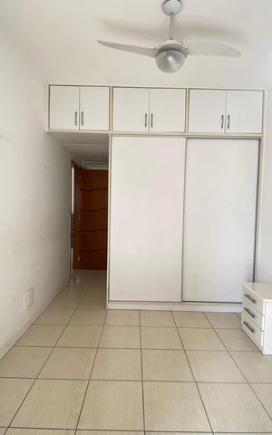 Apartamento à venda com 94m², 3 quartos e 2 vagas Apartamento à venda com 94m², 3 quartos e 2 vagasSuíte