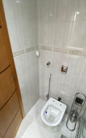 Apartamento à venda com 94m², 3 quartos e 2 vagas Apartamento à venda com 94m², 3 quartos e 2 vagasBanheiro da Suíte