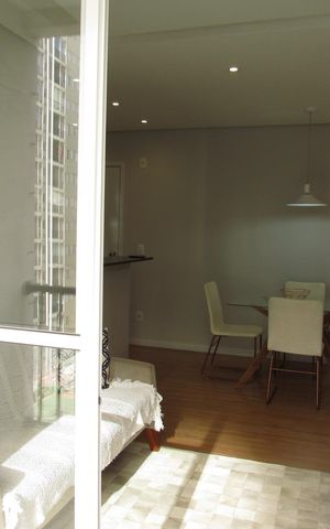 Apartamento para alugar com 60m², 2 quartos e 1 vagaVaranda