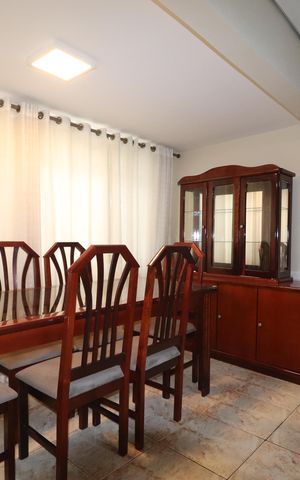 Casa à venda com 348m², 3 quartos e 12 vagasCasa 1 - Sala