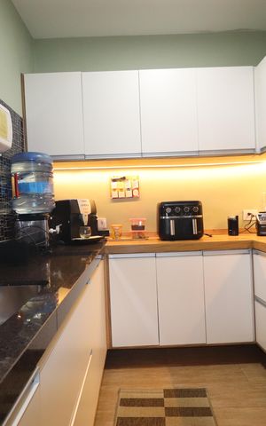 Casa à venda com 348m², 3 quartos e 12 vagasCasa 2 - Cozinha