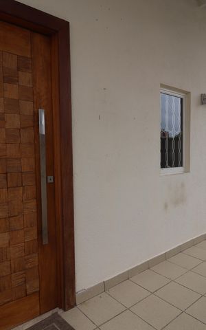 Casa à venda com 348m², 3 quartos e 12 vagasCasa 2 - Corredor lateral