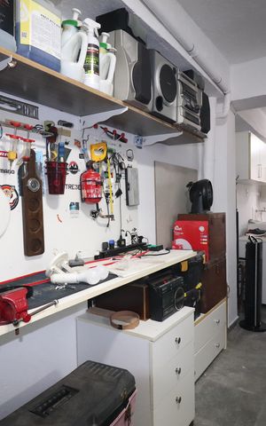 Casa à venda com 348m², 3 quartos e 12 vagasDepósito