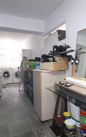 Casa à venda com 348m², 3 quartos e 12 vagasDepósito