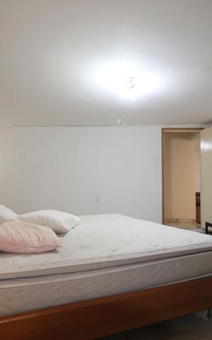 Casa à venda com 348m², 3 quartos e 12 vagasCasa 1 - Quarto 1 suíte
