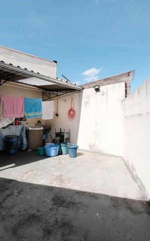 Casa à venda com 237m², 4 quartos e 1 vagaÁrea de Serviço