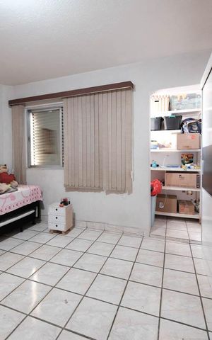 Casa à venda com 237m², 4 quartos e 1 vagaQuarto 1