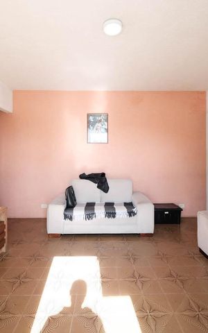 Casa à venda com 237m², 4 quartos e 1 vagaSala