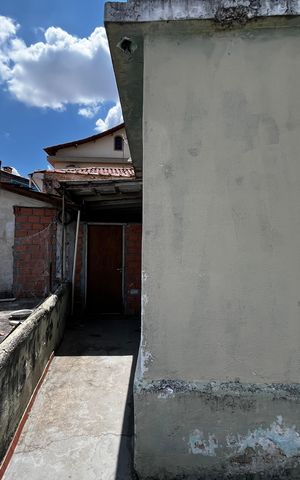 Casa à venda com 400m², 3 quartos e 2 vagasÁrea comum