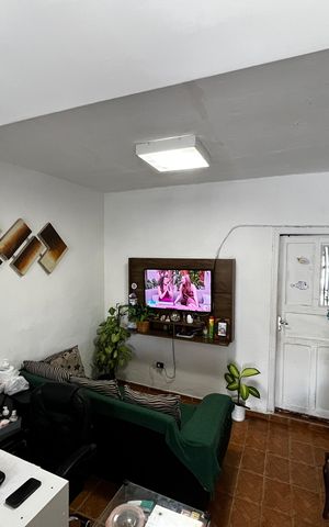 Casa à venda com 400m², 3 quartos e 2 vagasSala 1
