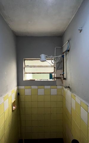 Casa à venda com 400m², 3 quartos e 2 vagasCasa 3 - Banheiro Social