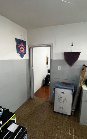 Casa à venda com 400m², 3 quartos e 2 vagasCasa 2 - Sala/Cozinha 