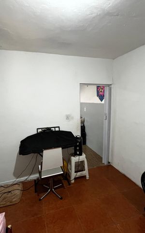 Casa à venda com 400m², 3 quartos e 2 vagasCasa 2 - Quarto