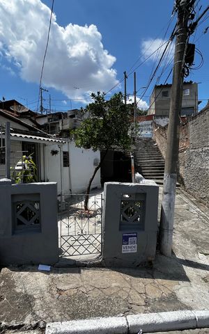 Casa à venda com 400m², 3 quartos e 2 vagasFachada/Placa