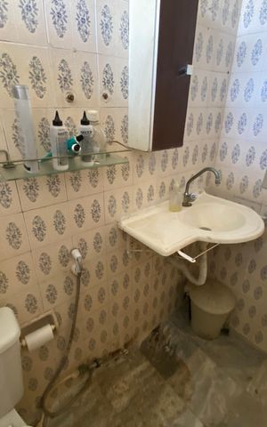 Apartamento à venda com 96m², 2 quartos e 1 vaga Apartamento à venda com 96m², 2 quartos e 1 vagaBanheiro Social