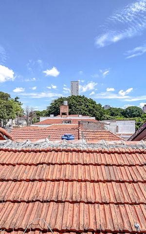 Casa à venda com 289m², 5 quartos e 5 vagasVista da Suíte 3