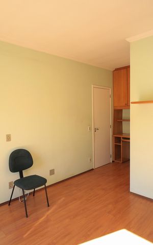 Casa de condomínio à venda com 137m², 3 quartos e 2 vagas Casa de condomínio à venda com 137m², 3 quartos e 2 vagasSuíte