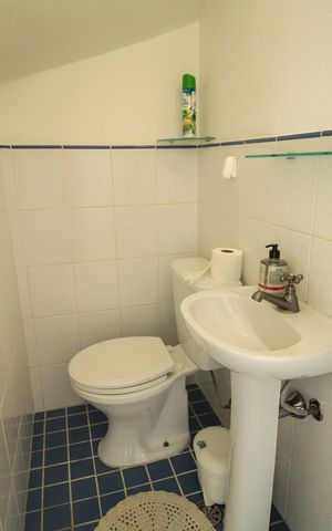 Casa de condomínio à venda com 137m², 3 quartos e 2 vagas Casa de condomínio à venda com 137m², 3 quartos e 2 vagasLavabo