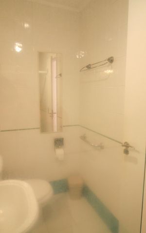 Casa de condomínio à venda com 137m², 3 quartos e 2 vagas Casa de condomínio à venda com 137m², 3 quartos e 2 vagasBanheiro Social 1