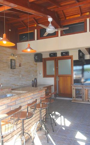 Casa à venda com 175m², 3 quartos e 2 vagasÁrea comum