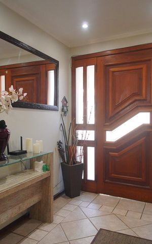 Casa à venda com 175m², 3 quartos e 2 vagasÁrea comum