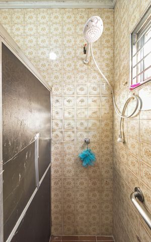 Casa à venda com 140m², 5 quartos e 3 vagasBanheiro Social