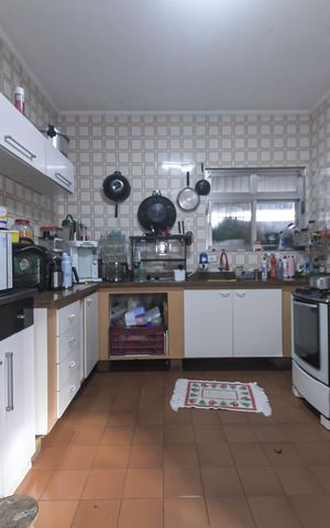 Casa à venda com 140m², 5 quartos e 3 vagasCozinha