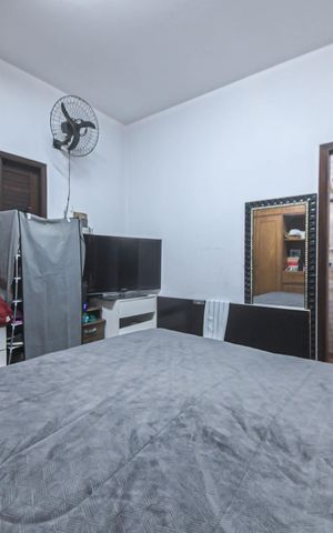Casa à venda com 140m², 5 quartos e 3 vagasSuíte