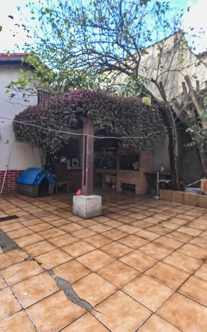 Casa à venda com 140m², 5 quartos e 3 vagasQuintal