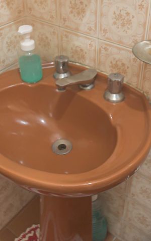 Casa à venda com 140m², 5 quartos e 3 vagasBanheiro Social