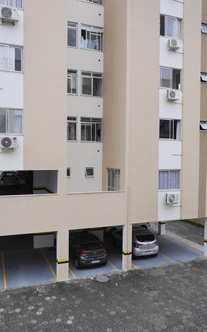 Apartamento para alugar com 133m², 3 quartos e 1 vagaQuarto 2 - Vista