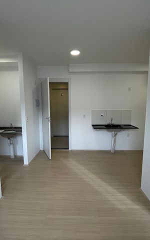Apartamento à venda com 35m², 2 quartos e sem vaga Apartamento à venda com 35m², 2 quartos e sem vagaSala