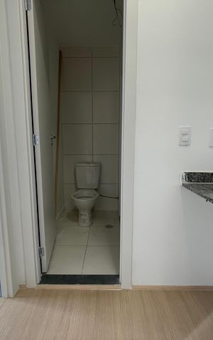 Apartamento à venda com 35m², 2 quartos e sem vaga Apartamento à venda com 35m², 2 quartos e sem vagaBanheiro
