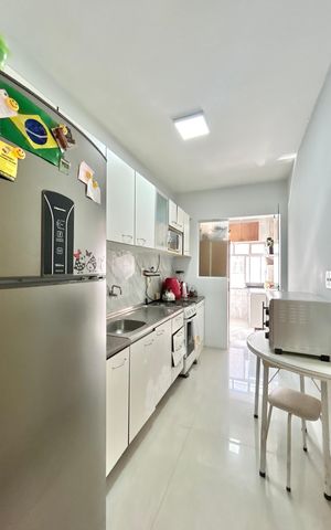 Apartamento à venda com 106m², 2 quartos e 1 vaga Apartamento à venda com 106m², 2 quartos e 1 vagaCozinha