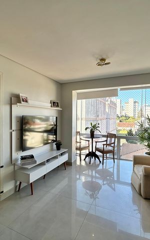 Apartamento à venda com 106m², 2 quartos e 1 vaga Apartamento à venda com 106m², 2 quartos e 1 vagaSala