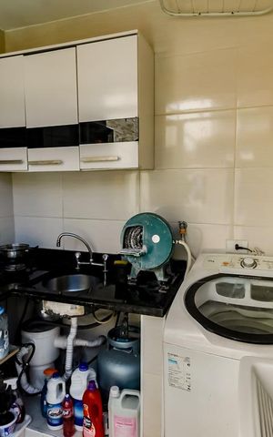 Casa à venda com 250m², 4 quartos e 5 vagas Casa à venda com 250m², 4 quartos e 5 vagasÁrea de Serviço
