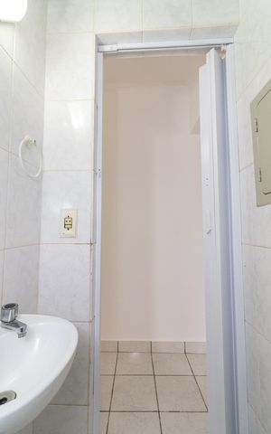 Casa para alugar com 120m², 2 quartos e 1 vagaLavabo