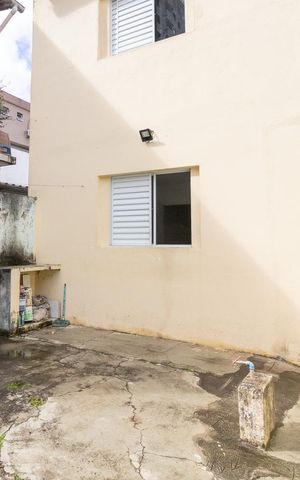 Casa para alugar com 120m², 2 quartos e 1 vagaÁrea comum