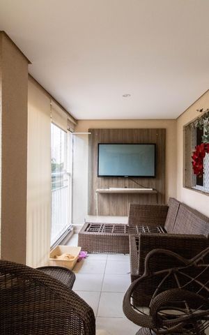 Apartamento à venda com 134m², 3 quartos e 2 vagas Apartamento à venda com 134m², 3 quartos e 2 vagasVaranda Gourmet