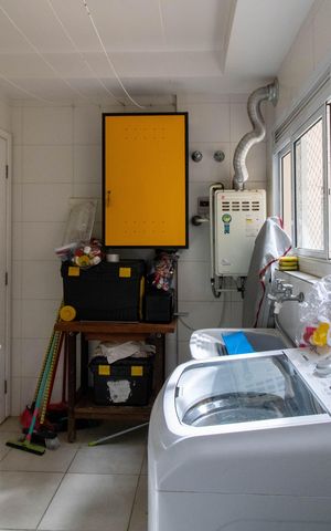 Apartamento à venda com 134m², 3 quartos e 2 vagas Apartamento à venda com 134m², 3 quartos e 2 vagasArea de Serviço