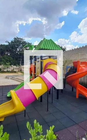 Apartamento à venda com 134m², 3 quartos e 2 vagas Apartamento à venda com 134m², 3 quartos e 2 vagasArea Comum - Playground