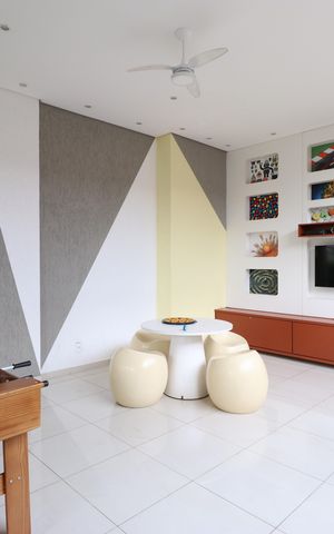 Apartamento à venda com 80m², 2 quartos e 2 vagas Área comum - Salão de jogos