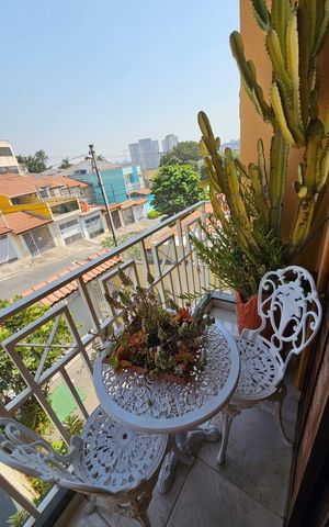 Casa à venda com 290m², 3 quartos e 5 vagas Casa à venda com 290m², 3 quartos e 5 vagasÁrea Externa