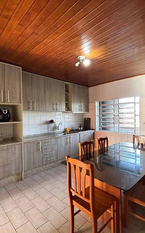 Casa para alugar com 170m², 3 quartos e 2 vagas Casa para alugar com 170m², 3 quartos e 2 vagasCozinha