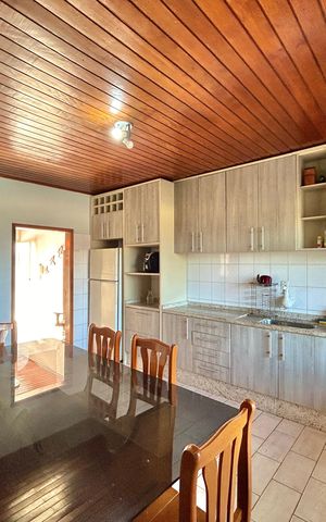 Casa para alugar com 170m², 3 quartos e 2 vagas Casa para alugar com 170m², 3 quartos e 2 vagasCozinha