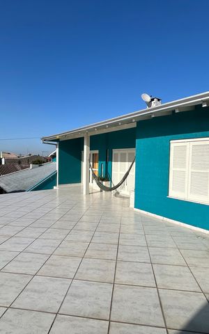 Casa para alugar com 170m², 3 quartos e 2 vagas Casa para alugar com 170m², 3 quartos e 2 vagasFachada